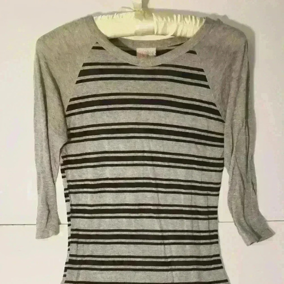 Lularoe Randy - Picture 1 of 4